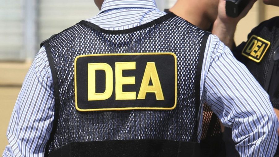 dea-moves-to-ban-opioid-like-kratom-compound-7-oh