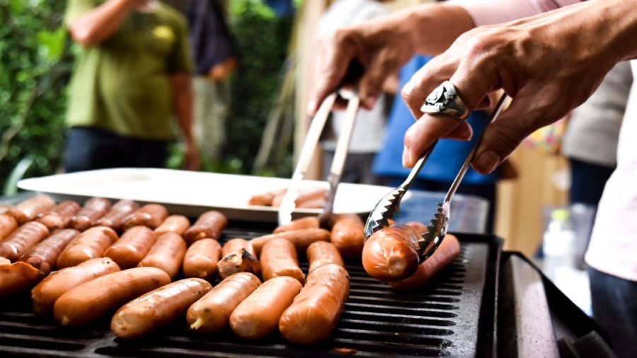 150-million-hot-dogs-will-be-served-on-fourth-of-july:-what’s-in-them?