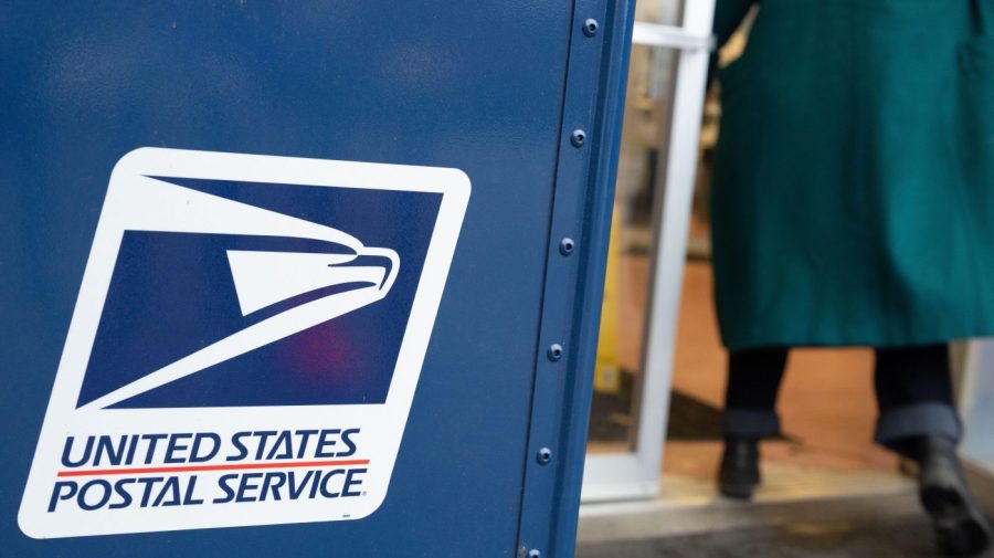 usps-unveils-declaration-of-independence-stamp-for-america-250