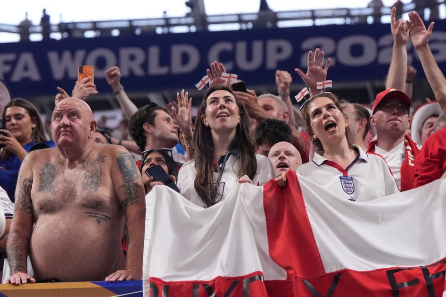 a-bunch-of-world-cup-tourists-are-shocked-by-the-same-american-custom:-‘literally-insane’