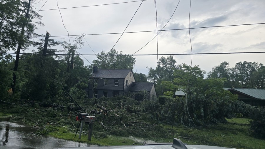 how-sunday’s-tornado-warned-storm-developed