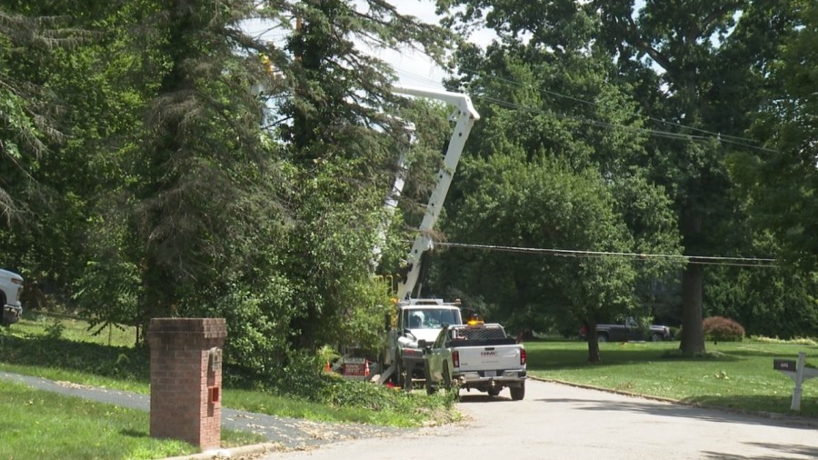 canfield-residents-still-waiting-for-the-lights-to-come-back-on