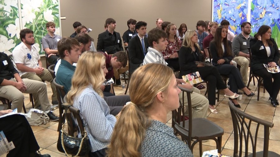 regional-chamber-encourages-youth-to-stay-local,-boost-valley-workforce