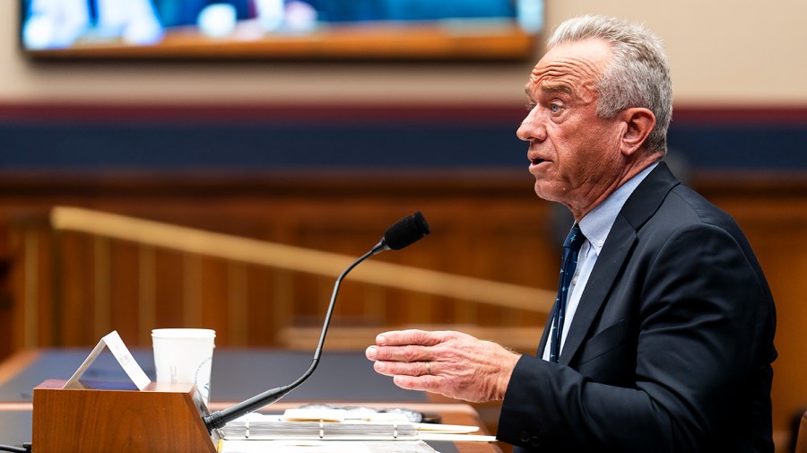 rfk-jr.-plans-covid-19-vaccine-injury-list