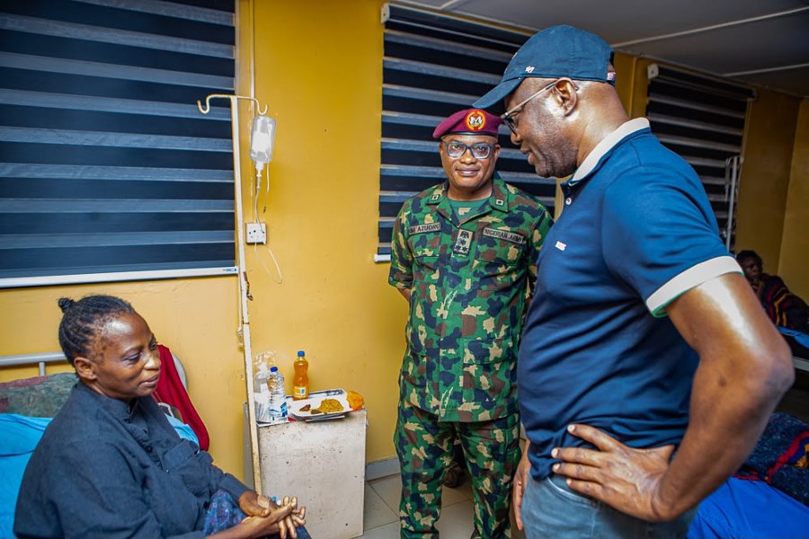 students-abducted-in-may-by-islamic-militants-in-nigeria-are-rescued,-government-says