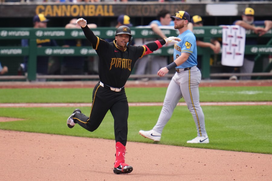 valdez’s-grand-slam-leads-pirates-past-brewers-in-first-game-of-doubleheader