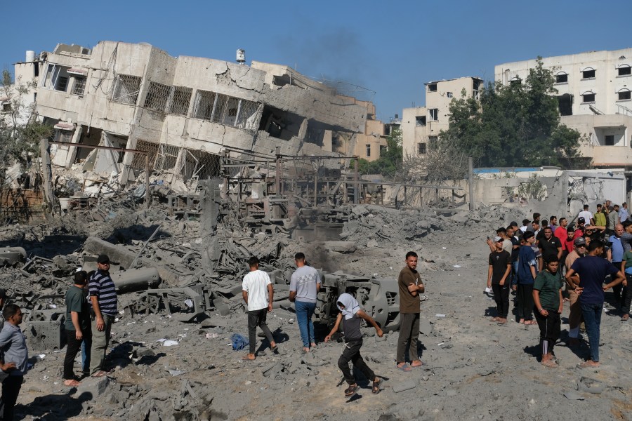 israeli-fire-in-gaza-kills-6-people,-including-9-year-old-girl,-health-officials-say