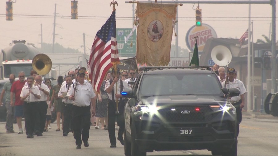 girard-mt.-carmel-festival-celebrates-final-day-in-spite-of-smoke