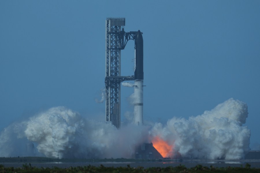spacex-starship-launch-aborted-on-the-pad-at-the-last-moment