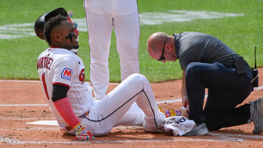 injured-guardians’-outfielder-to-begin-rehab-assignment