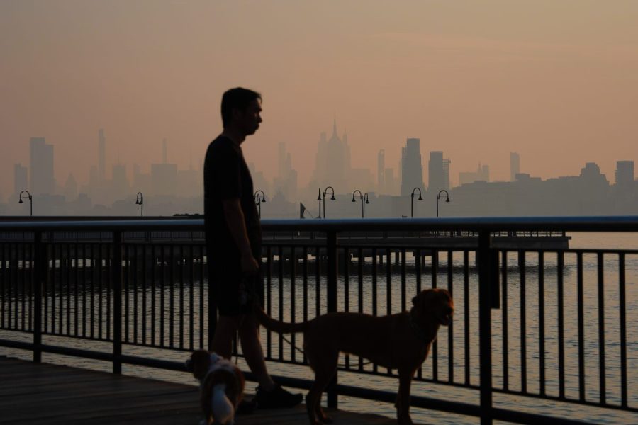 wildfire-smoke-from-canada-and-minnesota-pushes-farther-into-the-us-and-engulfs-dc-in-haze