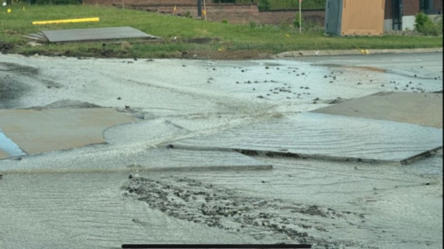 water-main-break-closes-lanes-on-route-224