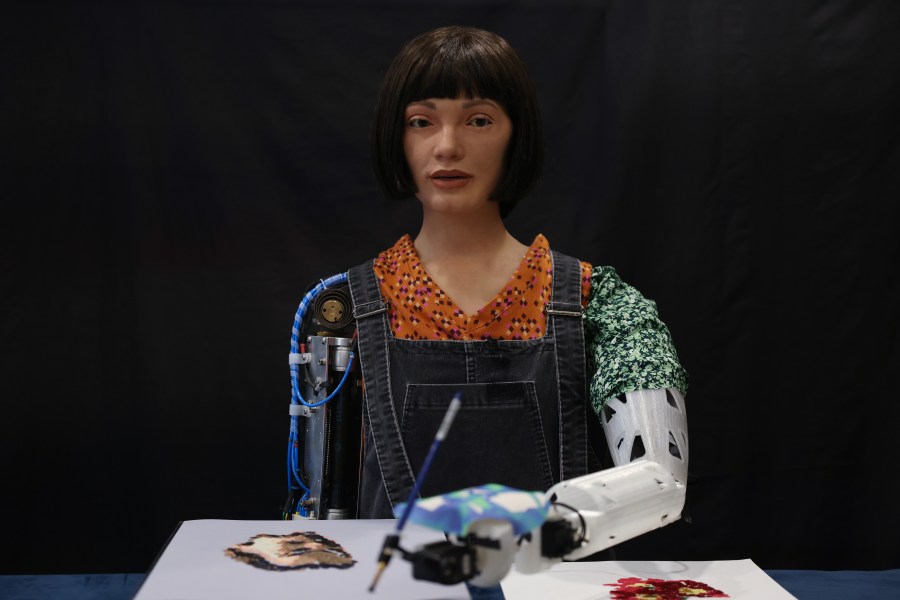 new-york-school-district-to-deploy-humanoid-robot-teacher-this-fall