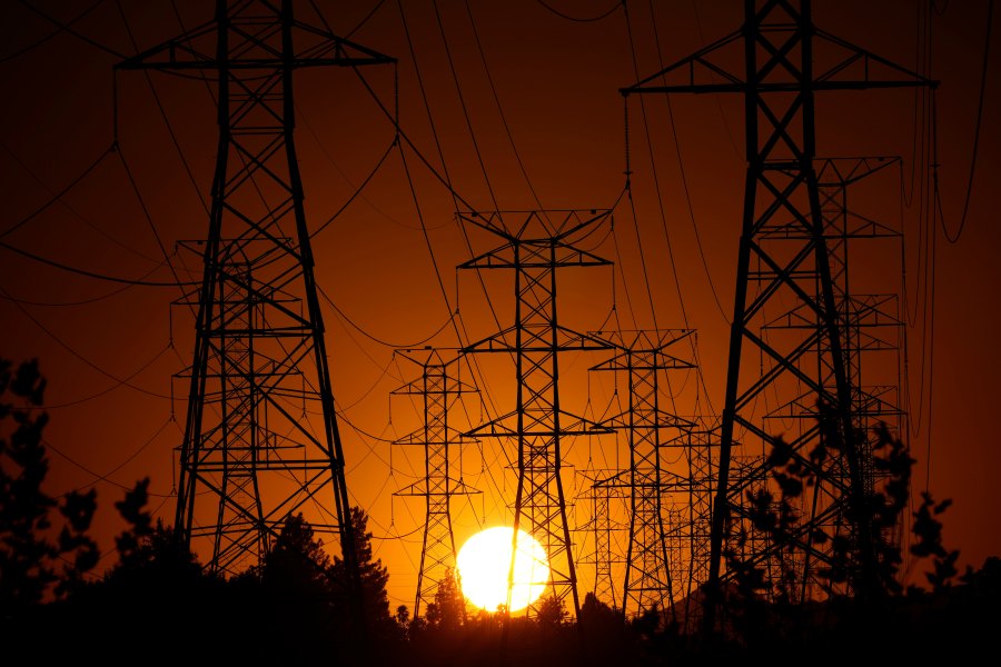 ohio-lawmakers-introduce-bills-to-curb-rising-electric-costs