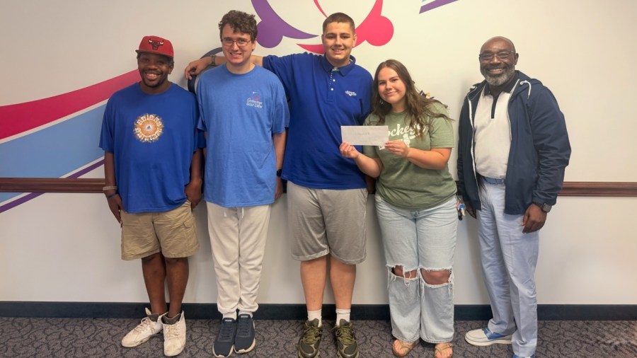 ice-cream-shop-donates-portion-of-sales-to-local-nonprofit