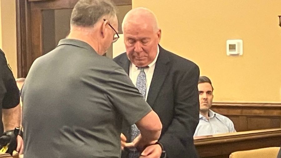 appeals-court-upholds-sentence-of-former-teacher-convicted-of-having-obscene-images