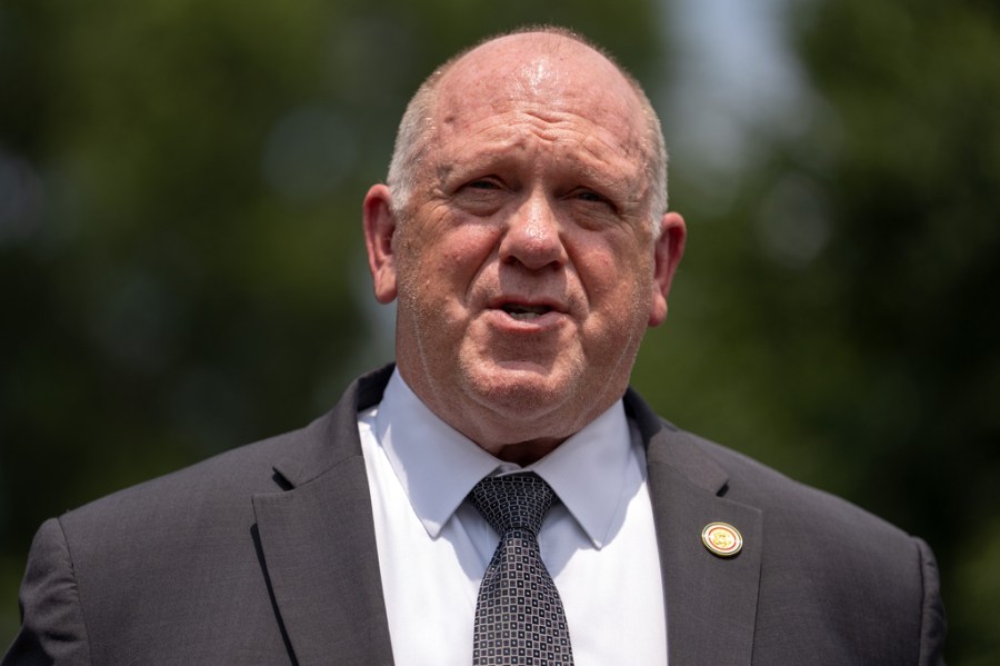 homan-says-vetting-of-ice-officer-is-under-internal-review-after-maine-shooting