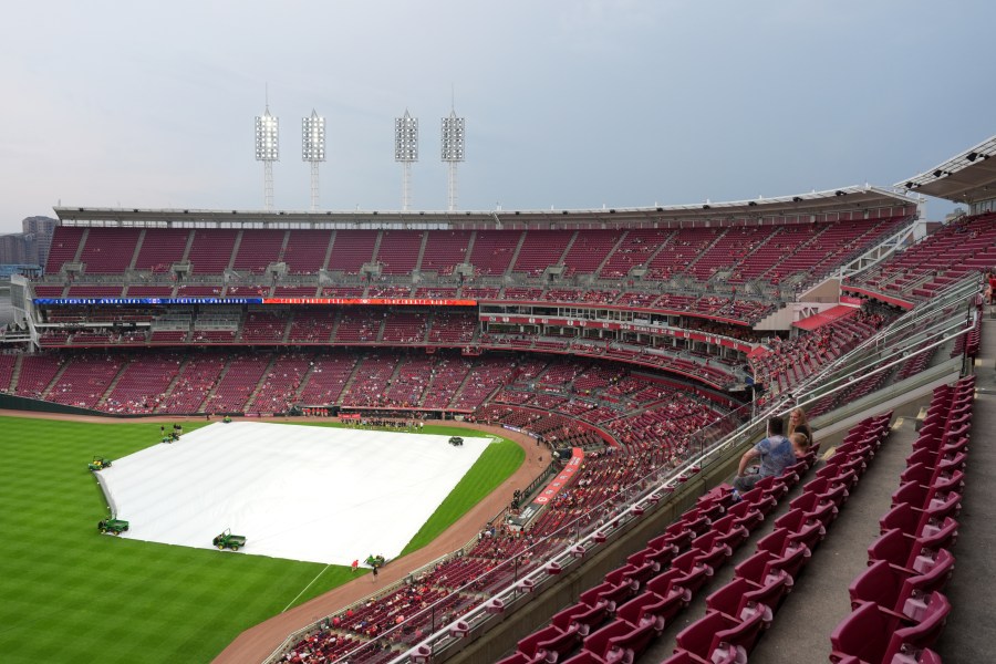 monday-night’s-guardians-reds-game-postponed