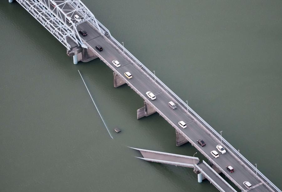 a-7.1-magnitude-quake-hits-japan’s-southern-kyushu-island-killing-at-least-3