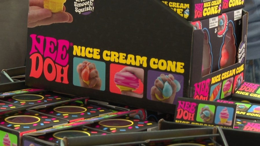 health-experts-give-warning-about-popular-fidget-toy-‘needoh’