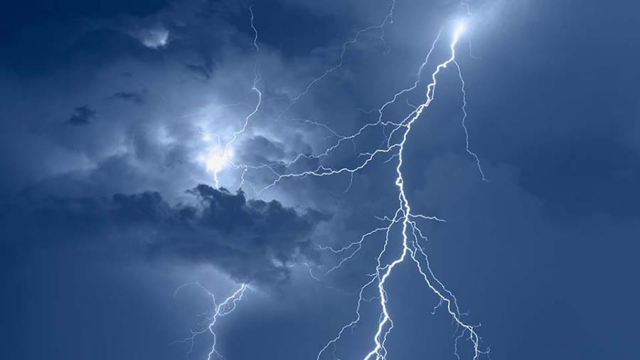 thunder:-what-causes-a-continuous-roar?