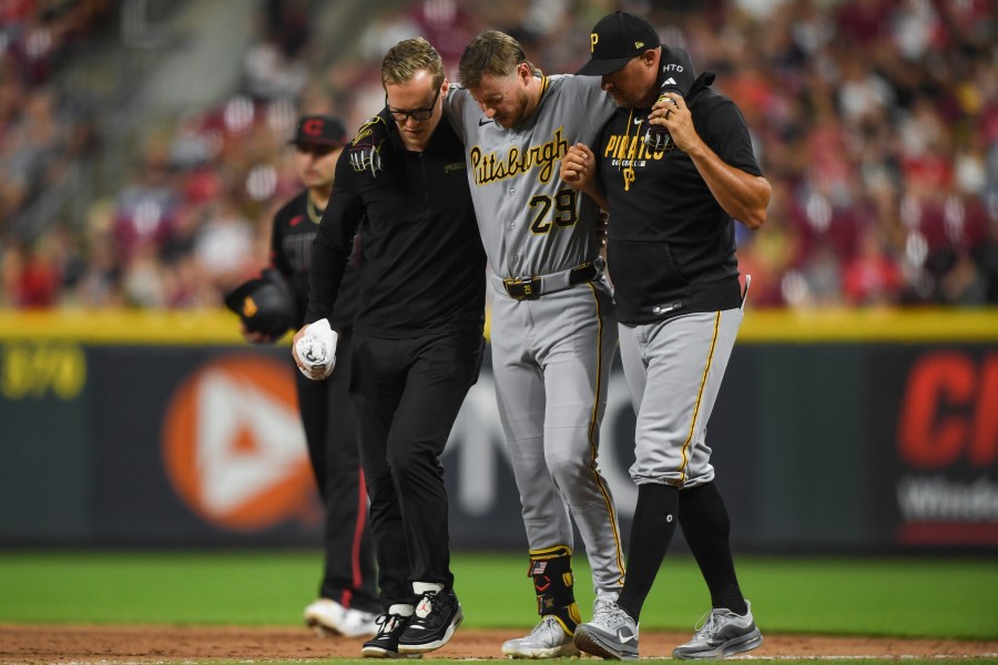 injured-pirates-veteran-slugger-to-miss-6-8-weeks