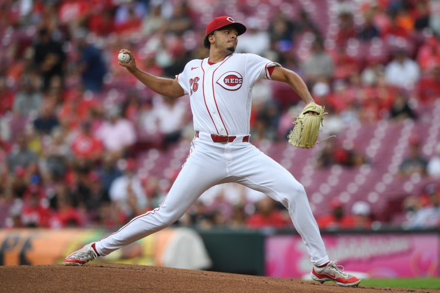 reds-top-pirates-10-2,-take-3-of-4-in-the-series