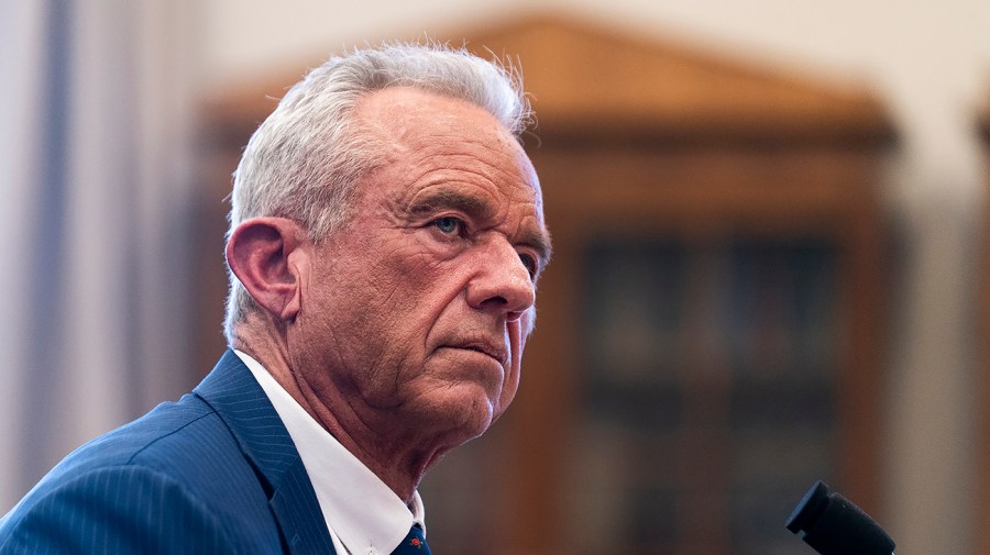 rfk-jr.-says-parents-should-vaccinate-children-against-measles