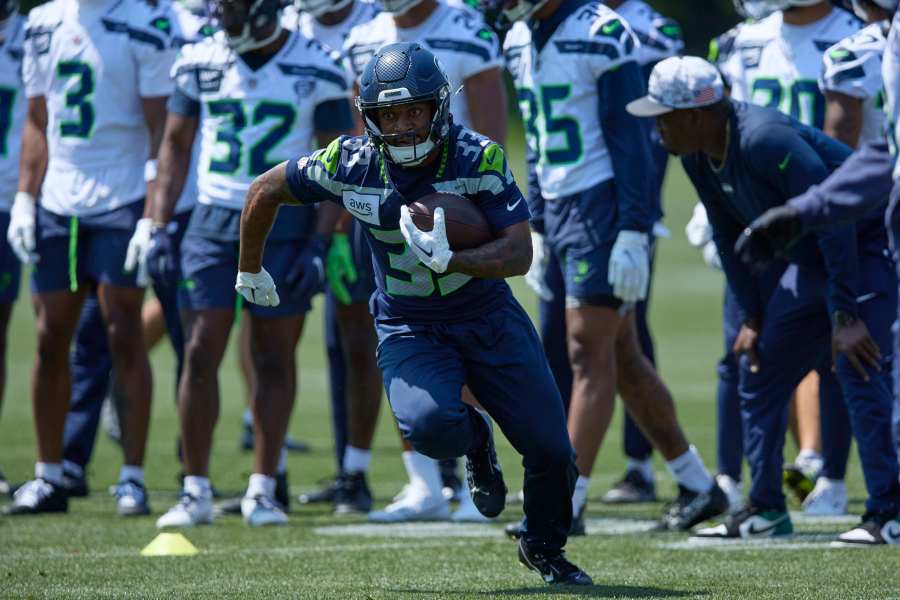browns-sign-veteran-cornerback-to-training-camp-roster
