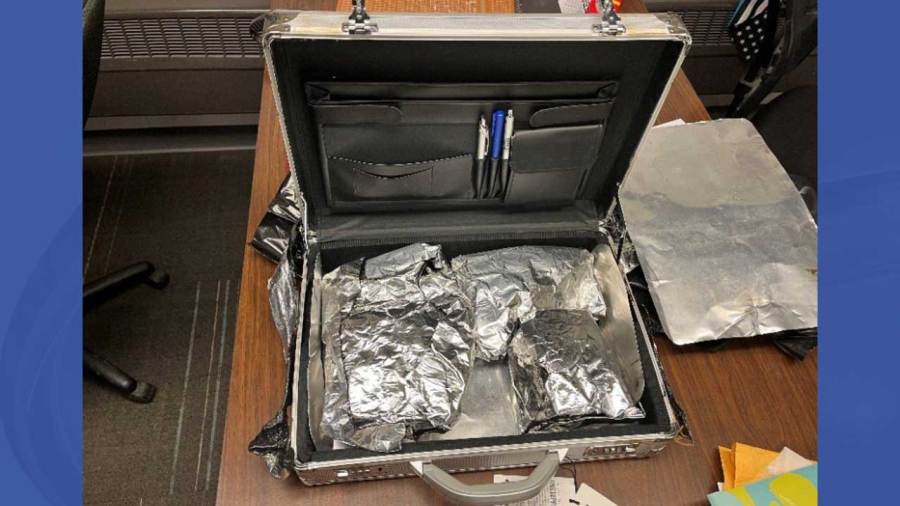 youngstown-man-caught-with-guns-by-airport-security-sentenced-to-federal-prison