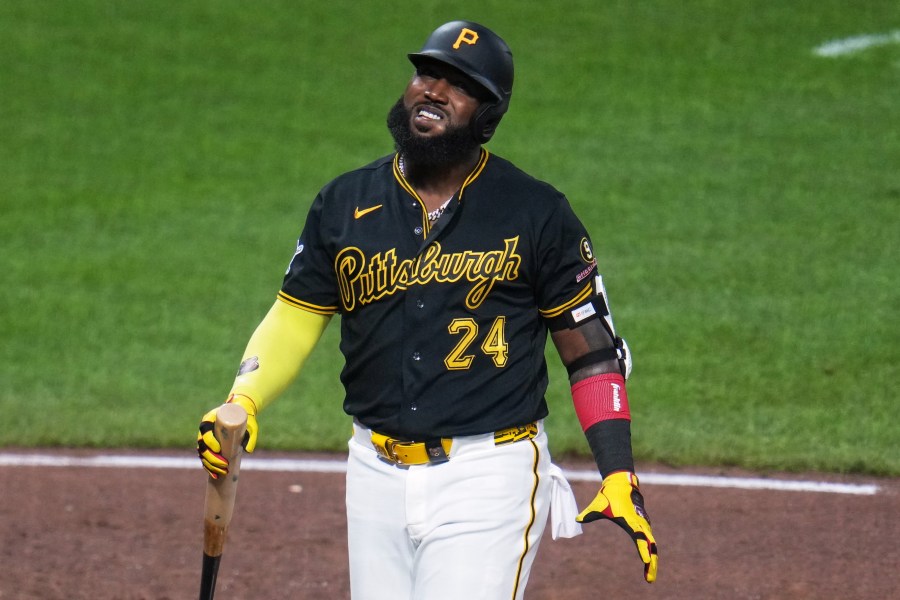 pirates-oficially-release-key-offseason-signing