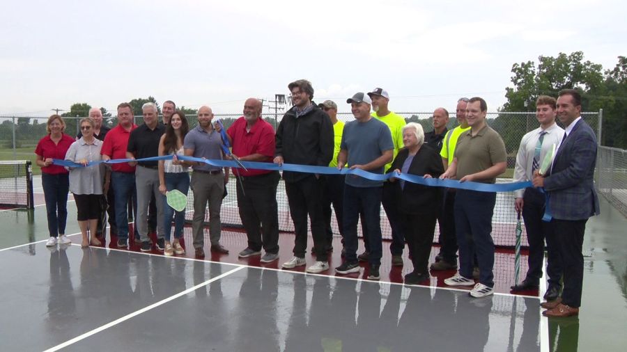 canfield-cuts-ribbon-on-pickleball-court