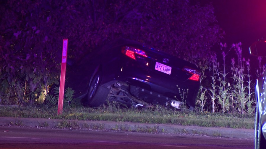 uber-driver-carjacked-at-gunpoint;-teen-suspects-caught-after-crash