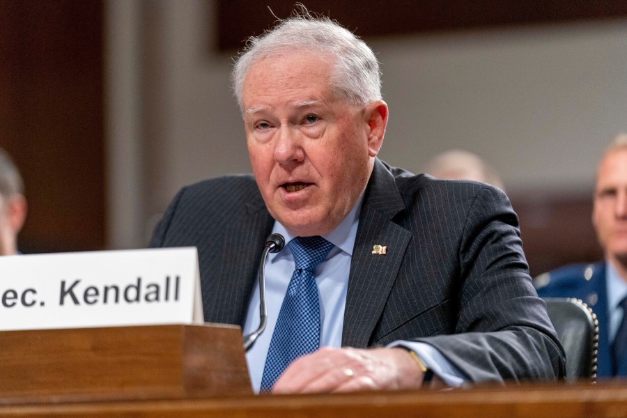 pentagon-revokes-former-air-force-secretary-frank-kendall’s-access-to-classified-information