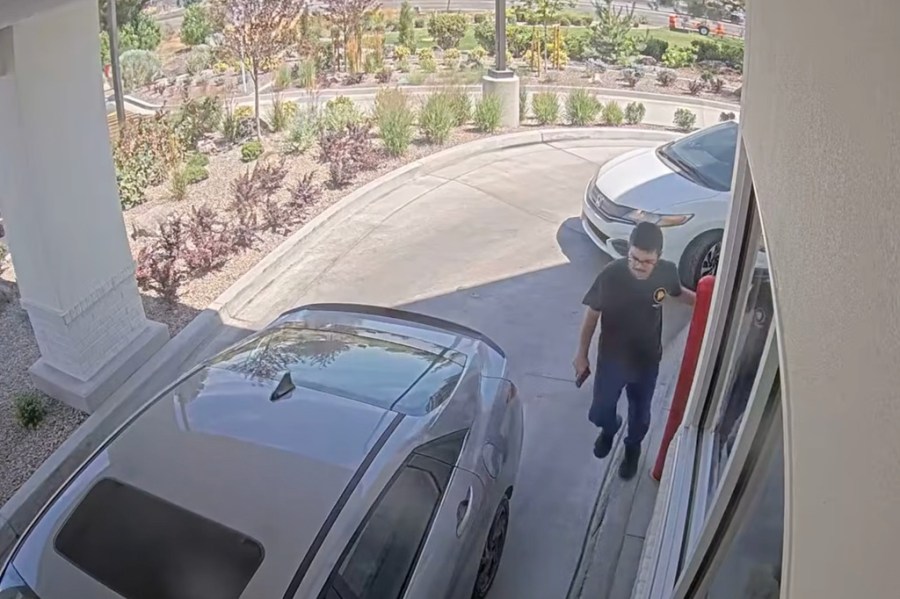 video-shows-gunman-shooting-at-idaho-in-n-out-burger-drive-thru