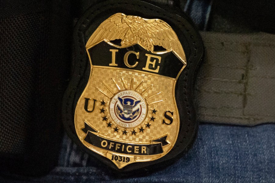 ice-says-it-expects-to-equip-every-field-officer-with-body-cameras-by-the-end-of-august