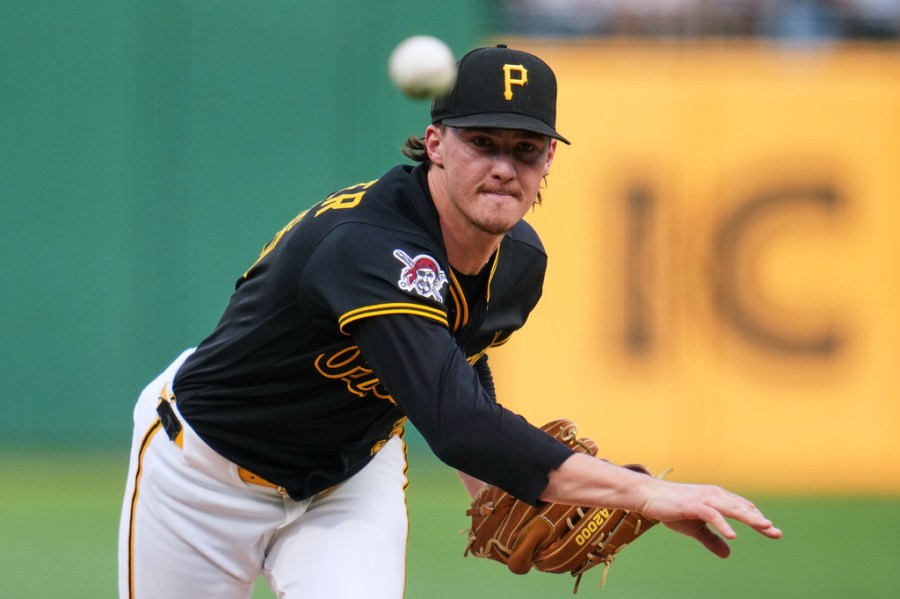 chandler-cruises-as-pirates-beat-mets,-end-4-game-skid
