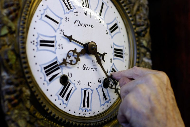 when-does-daylight-saving-time-end-in-2026?-as-early-as-possible