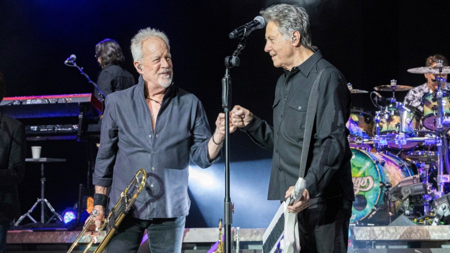 chicago-coming-to-youngstown-in-november