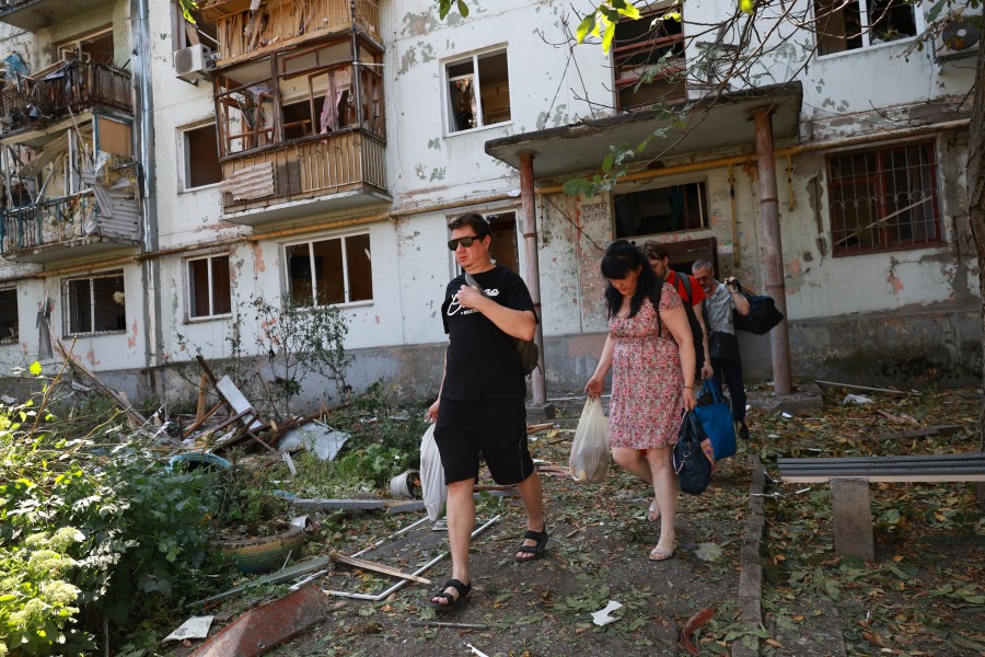 ukrainian-drone-attack-on-an-oil-hub-deep-inside-russia-kills-13,-officials-say