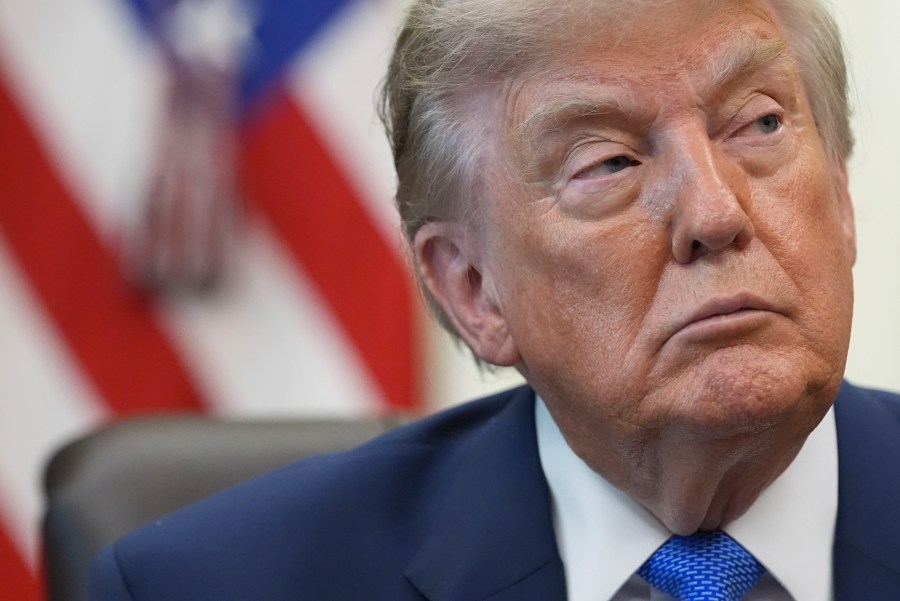 trump-signs-order-calling-for-spacing-out-childhood-vaccines,-against-medical-groups’-guidance