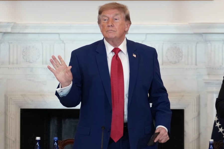 trump-extends-jones-act-waiver-90-days-for-foreign-ships-moving-energy,-fertilizers