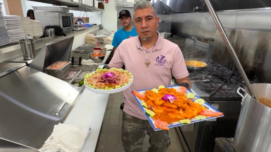 baja-inspired-mexican-seafood-restaurant-opens-in-niles