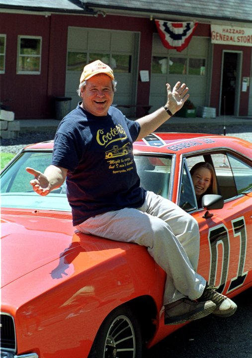 ben-jones,-good-ol’-boy-‘dukes-of-hazzard’-actor-and-2-term-us-house-member,-dies-at-84