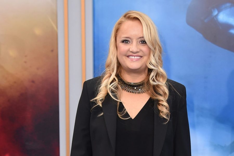 uk-‘the-office’-star-lucy-davis-reveals-‘incurable’-cancer-diagnosis