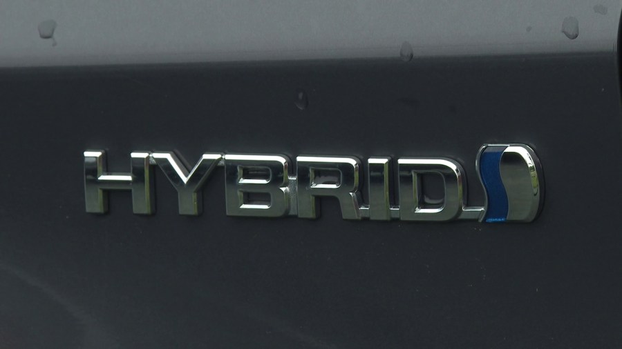 higher-gas-prices-drive-up-demand-for-hybrid-vehicles