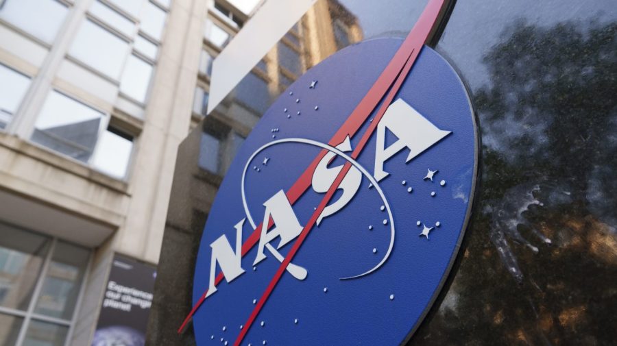 nasa-astronaut-mike-fincke-retires,-logging-549-days-in-space