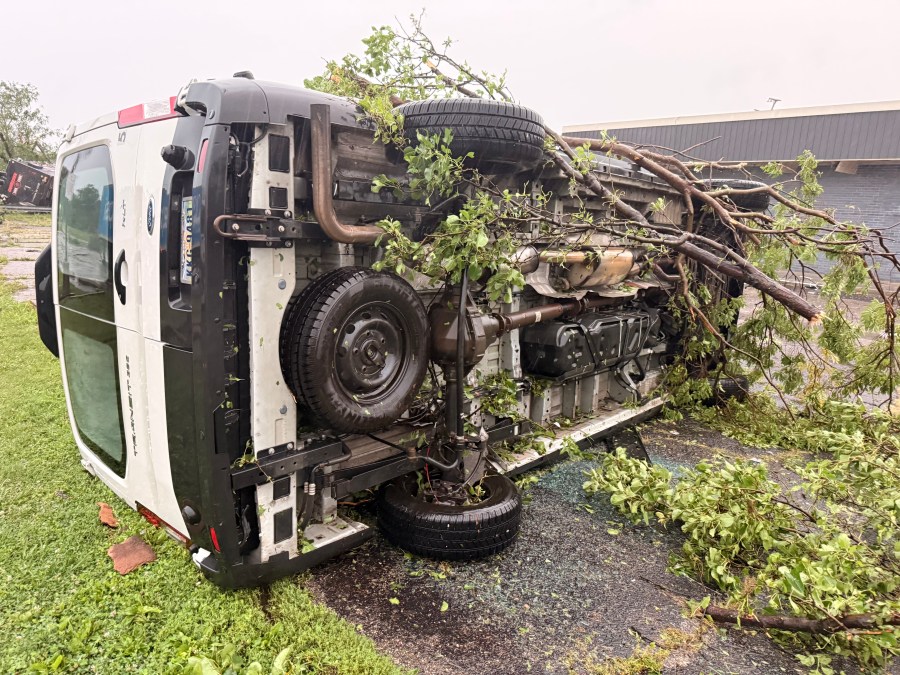 tornado-in-columbus:-national-weather-service-says-ef1-struck-south-side-on-tuesday