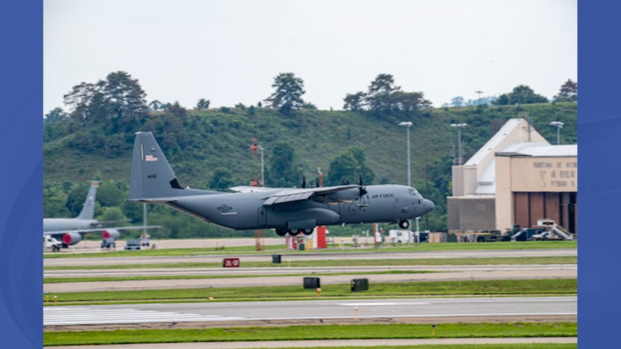 military-aircraft-makes-emergency-landing-in-pittsburgh-after-being-diverted-from-youngstown