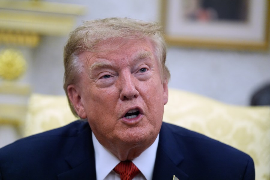 trump-administration-briefly-pauses-contentious-border-project-in-texas’-big-bend-national-park